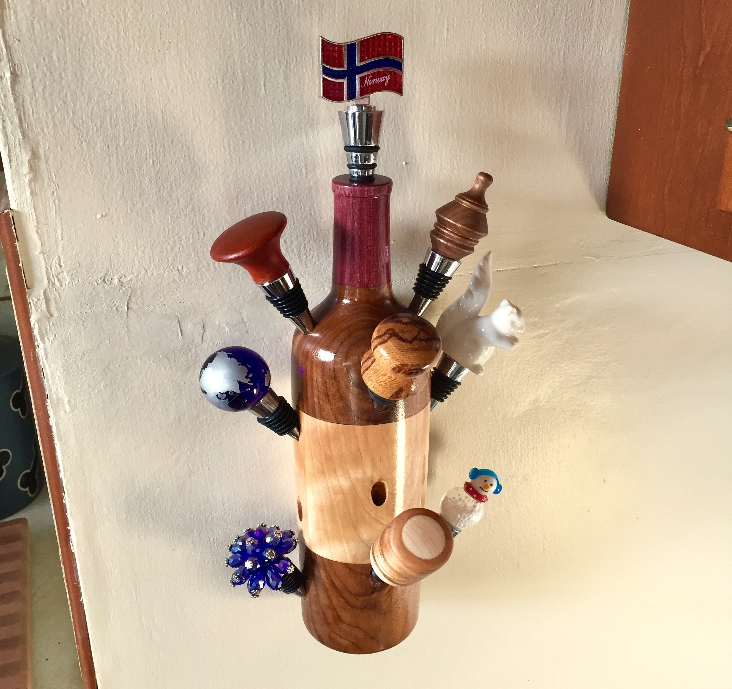 Live Edge Wood Wine Bottle Stopper